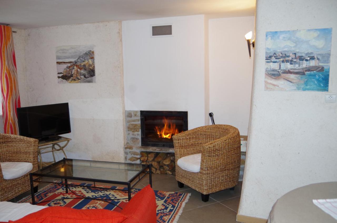 Gites Du Manoir De Goandour Крозон Екстериор снимка